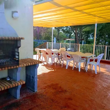 Holiday home Carmina *